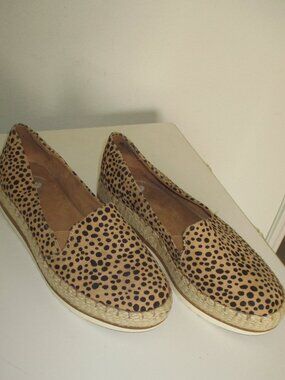 Dr. Scholl's "Discovery" Womens Animal Print Espadrille Loafer - Size 8.5M